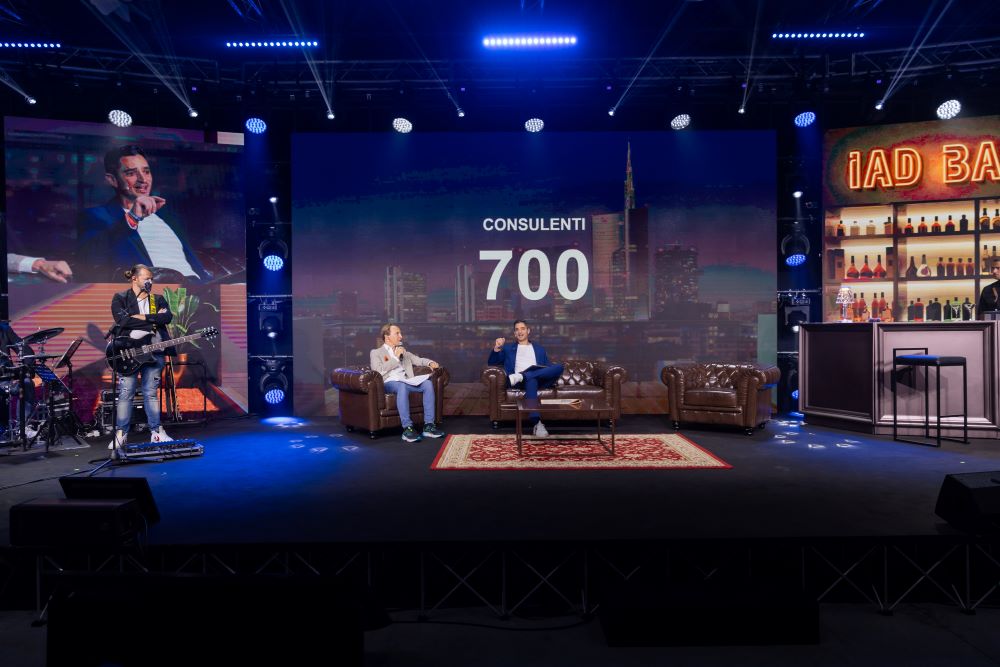 Una convention ispirata ai late-night show americani - 0