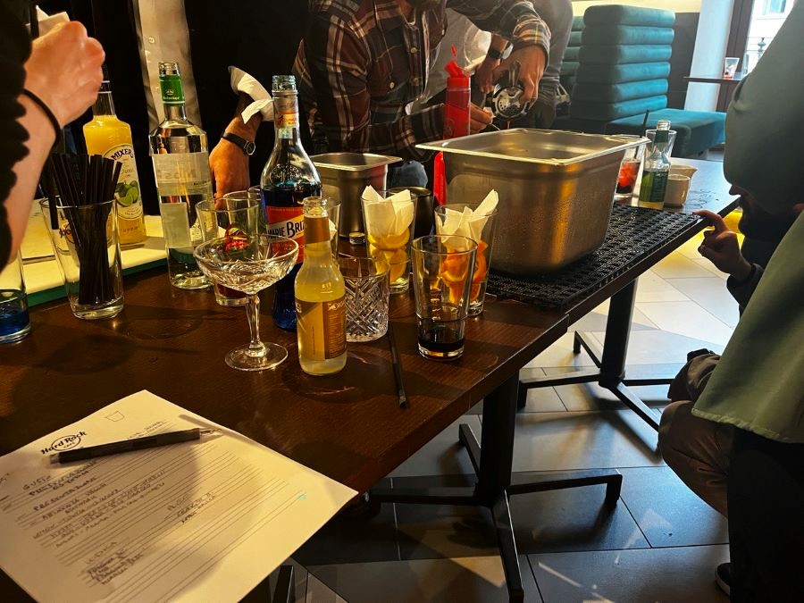 Cocktail Challenge Team Building: l’attività perfetta per un anniversario aziendale - 11