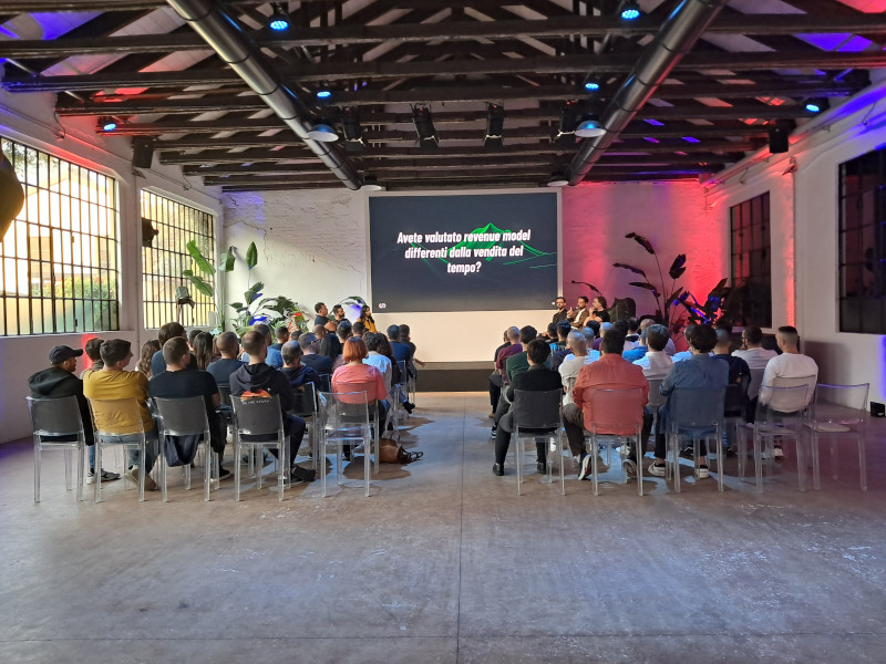 Organizzazione decimo anniversario aziendale Sparkfabrik con tema Arcade a Milano - 14