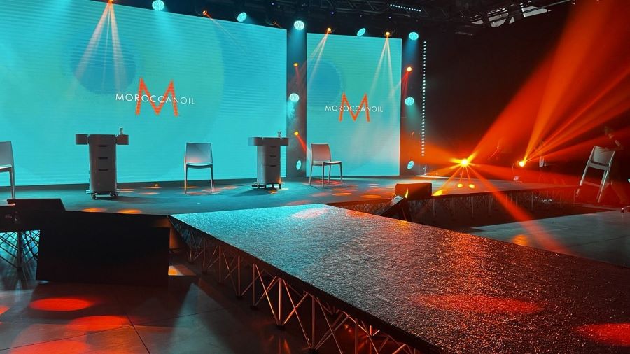 Una sfilata esclusiva per un pubblico di professionisti - 0