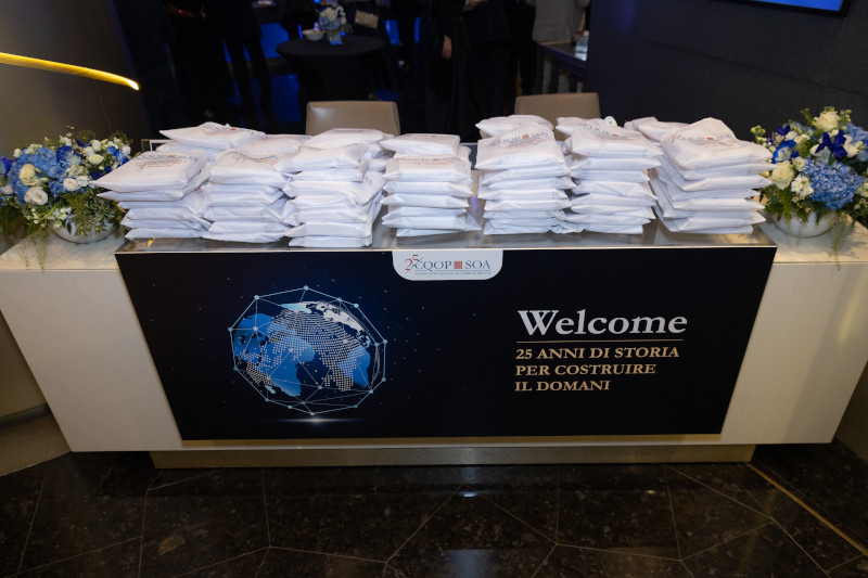 Celebrazione aziendale di zuccesso: 25 Anni di CQOP-SOA a Milano - 1