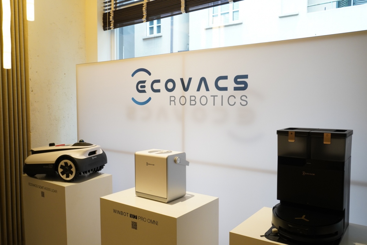 Presentazioni live e catering di qualità: l’evento perfetto per Team Lewis and Ecovacs - 1