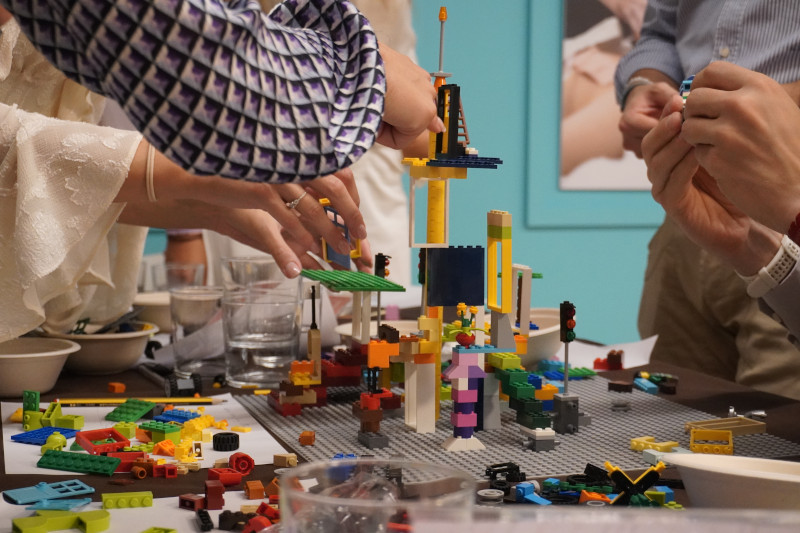 Team building Lego per Generali: esprimere i valori aziendali attraverso la creatività - 8