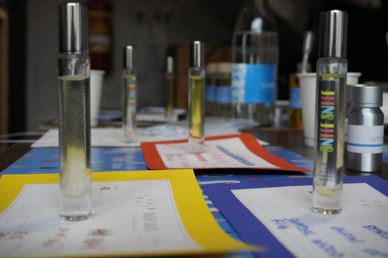 Team building con creazione di fragranze a Milano per Perfetti Van Melle - 4