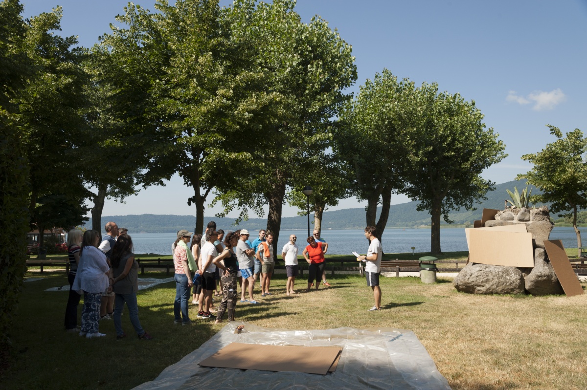 Smart Eventi: Team building carton boat per Daimler Merfina - 10