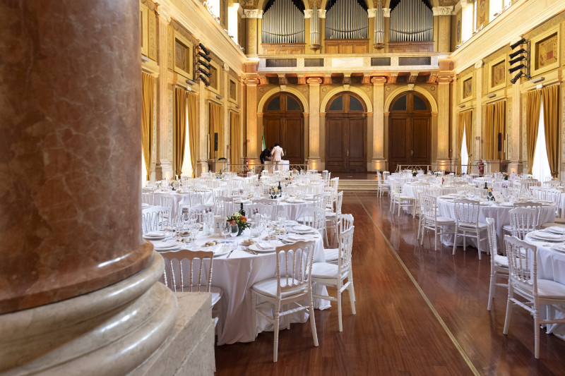 Cena con consegna medaglie in una venue storica di Milano - 7