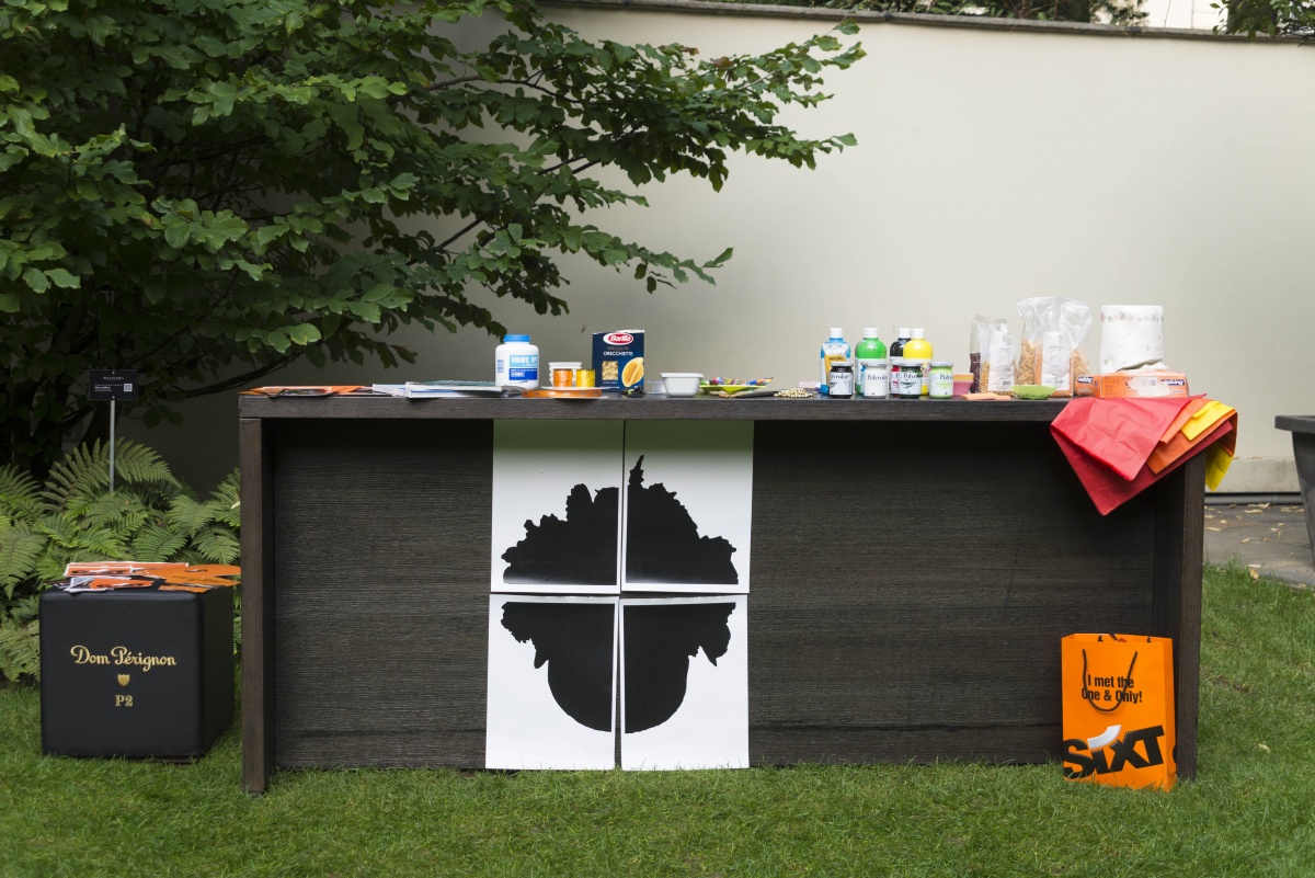 Team Building Paint Company per Sixt Rent Car - 26