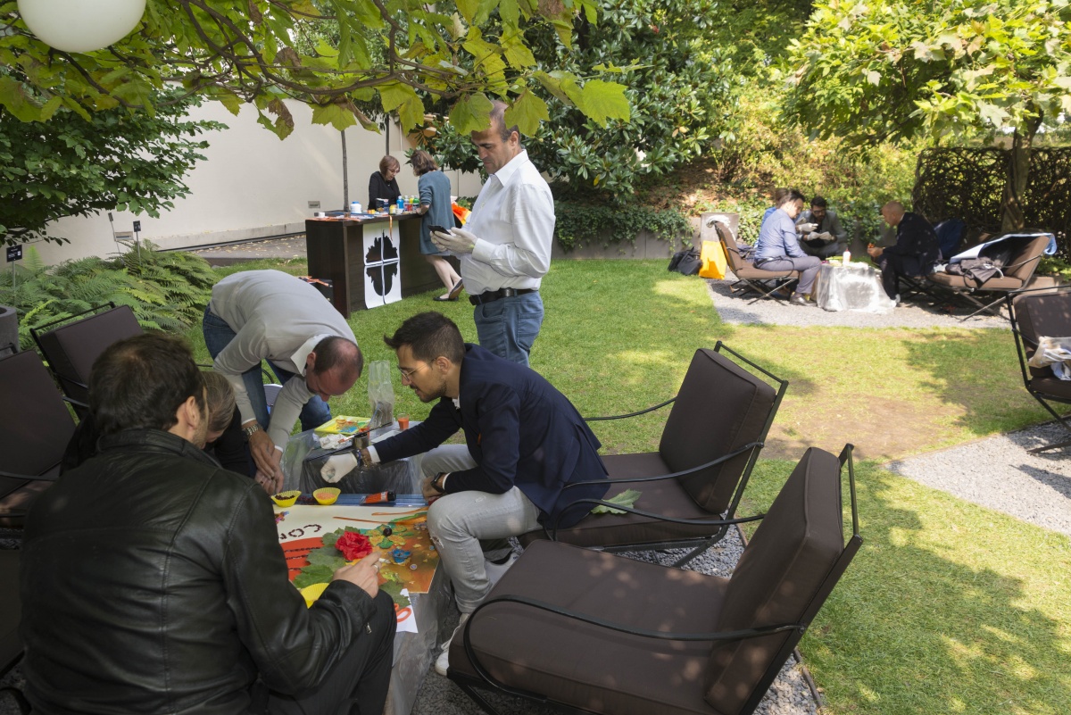 Team Building Paint Company per Sixt Rent Car - 12