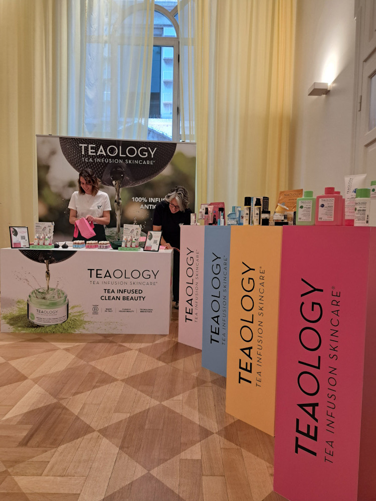 Eleganza e Innovazione: Il Trionfo di Carma Italia alla Beauty Week Milanese - 3