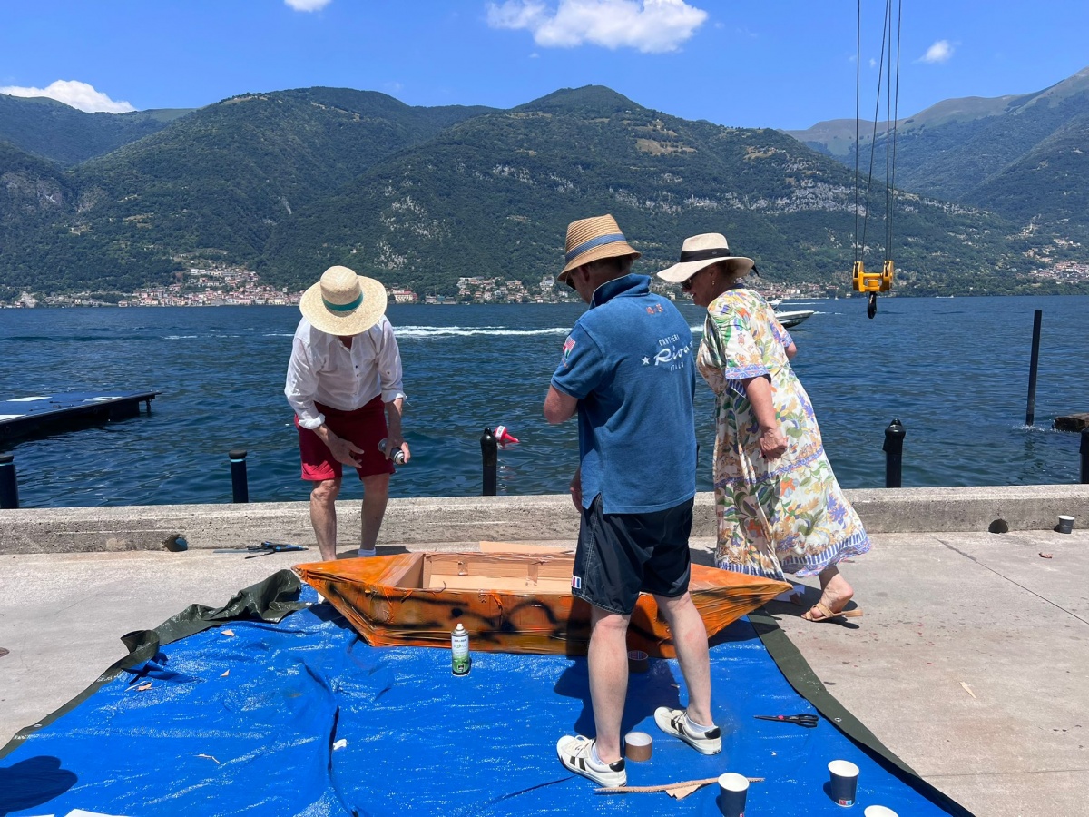 Attività memorabile sul lago: Carton Boat Challenge allo Yacht Club Eriolario - 8