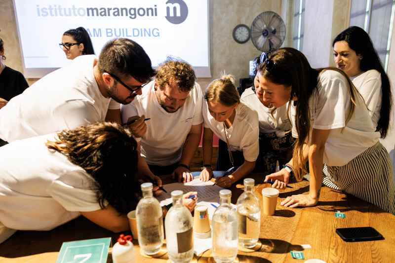 Team building solidale all'aria aperta per l'Istituto Marangoni - 40