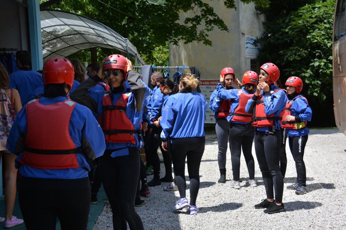 Smart Eventi: incentive per Voyage Privé con sbarco a Venezia e rafting team building - 52