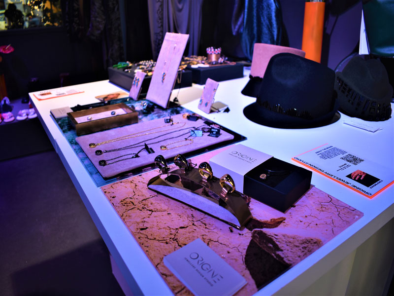 Temporary store per Lone Design Club - 9