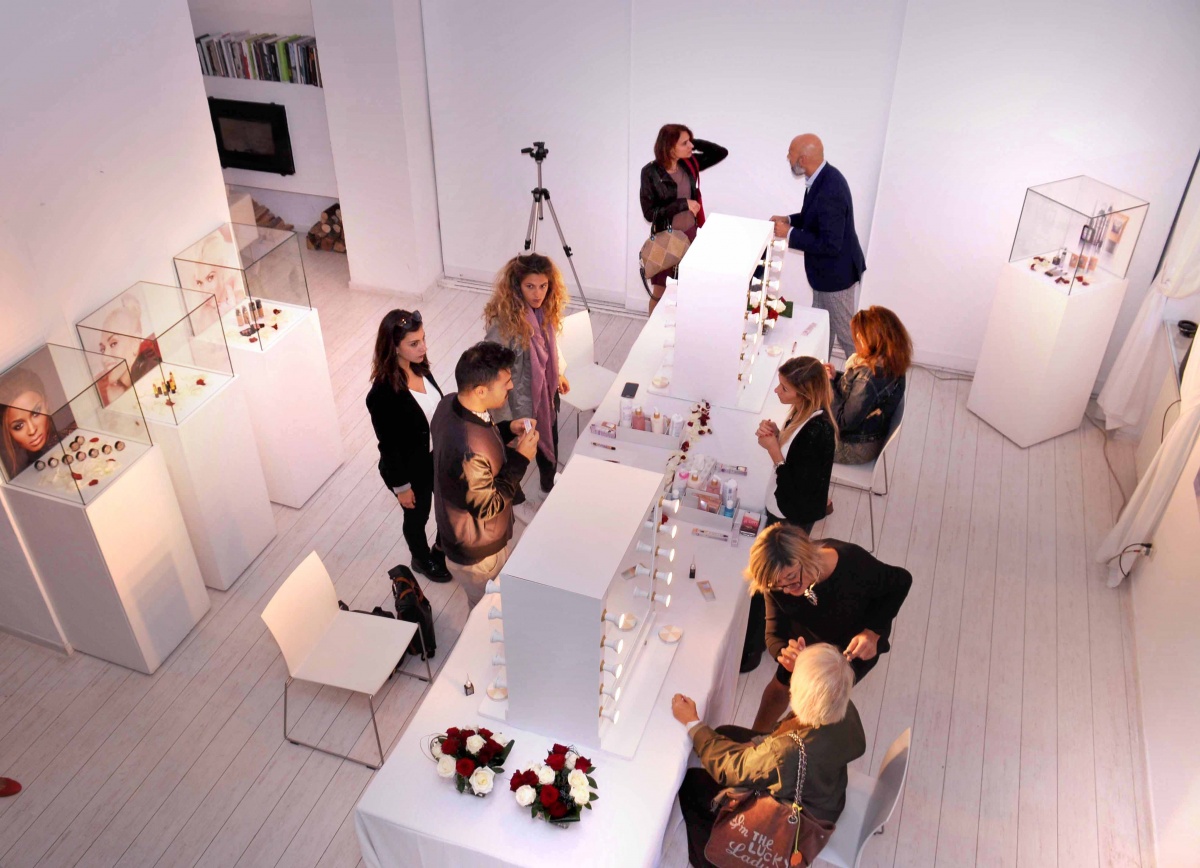 Press day per il cliente Revlon per il lancio della nuova linea make-up “youth Fix” - 1