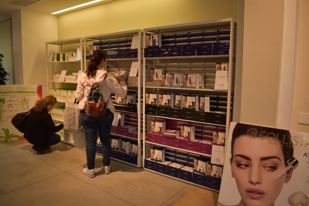 Svendita annuale per Collistar - 12