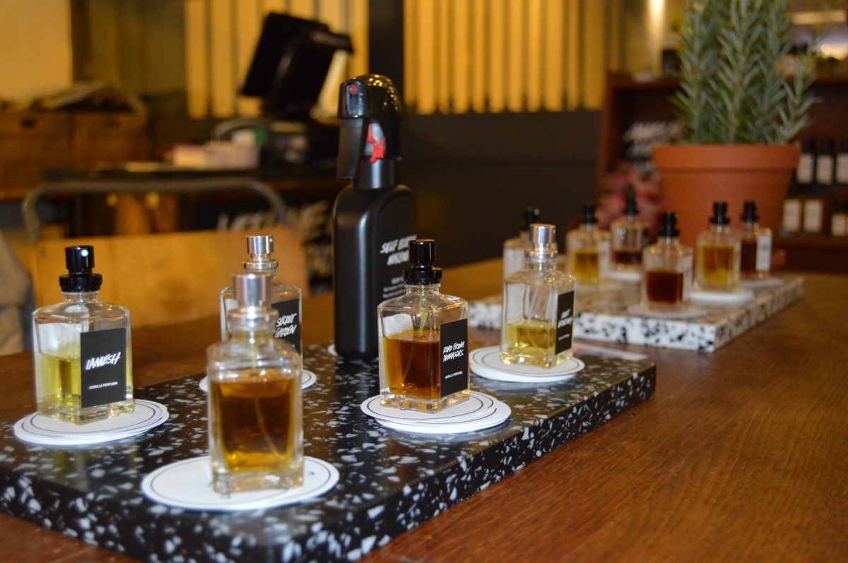 Mostra sensoriale di Lush Gorilla Perfume Volume IV Gallery - 19