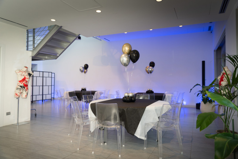 Organizzazione festa compleanno 60 anni location moderna total white Milano - 1