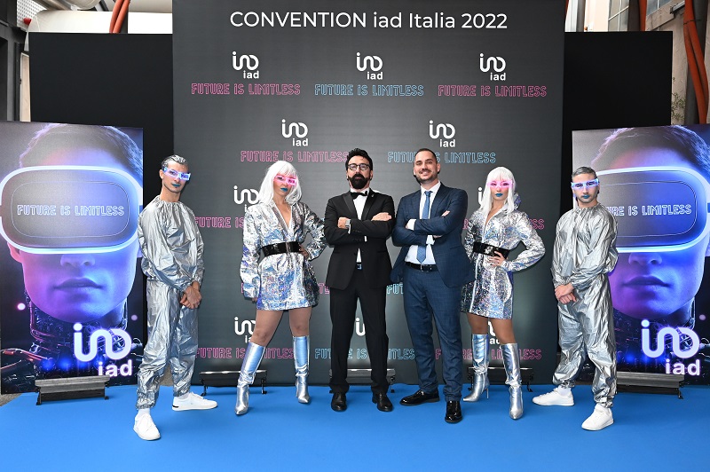 Convention nazionale 2022 del gruppo IAD Milano in stile superball - 2