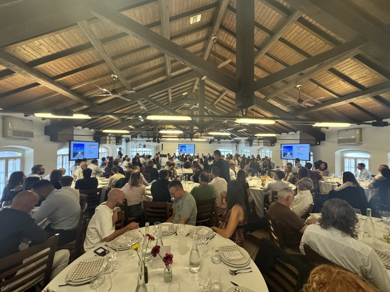 Quiz game personalizzato per evento aziendale nella natura - 14