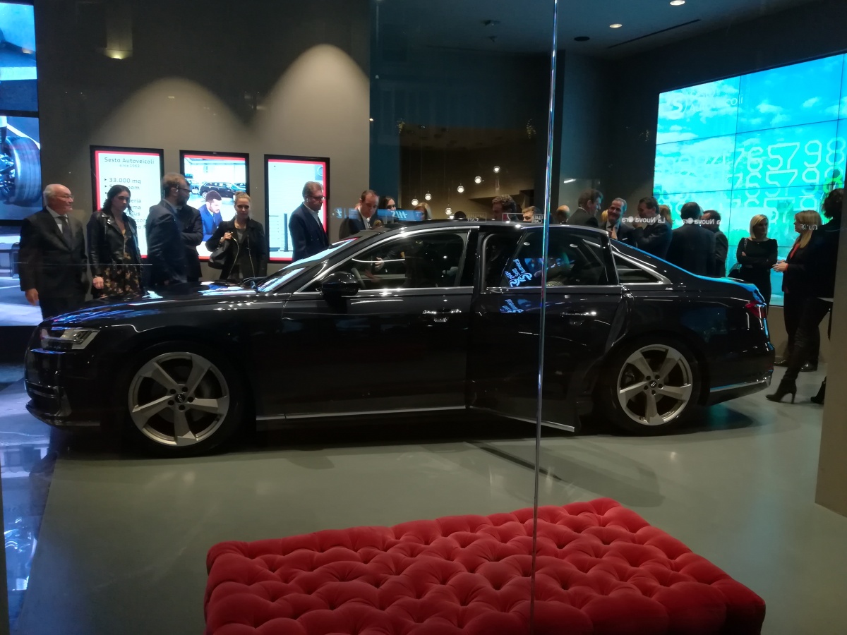 Sesto Autoveicoli: lancio della nuova Audi A8 - 1