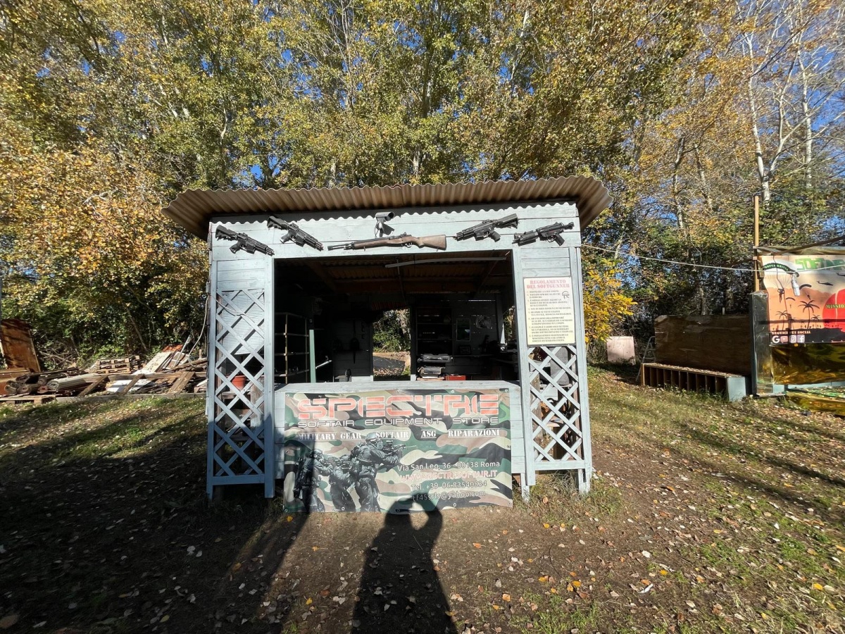 Adrenalina e Team Building: una Giornata di Softair Indimenticabile sul Tevere - 1