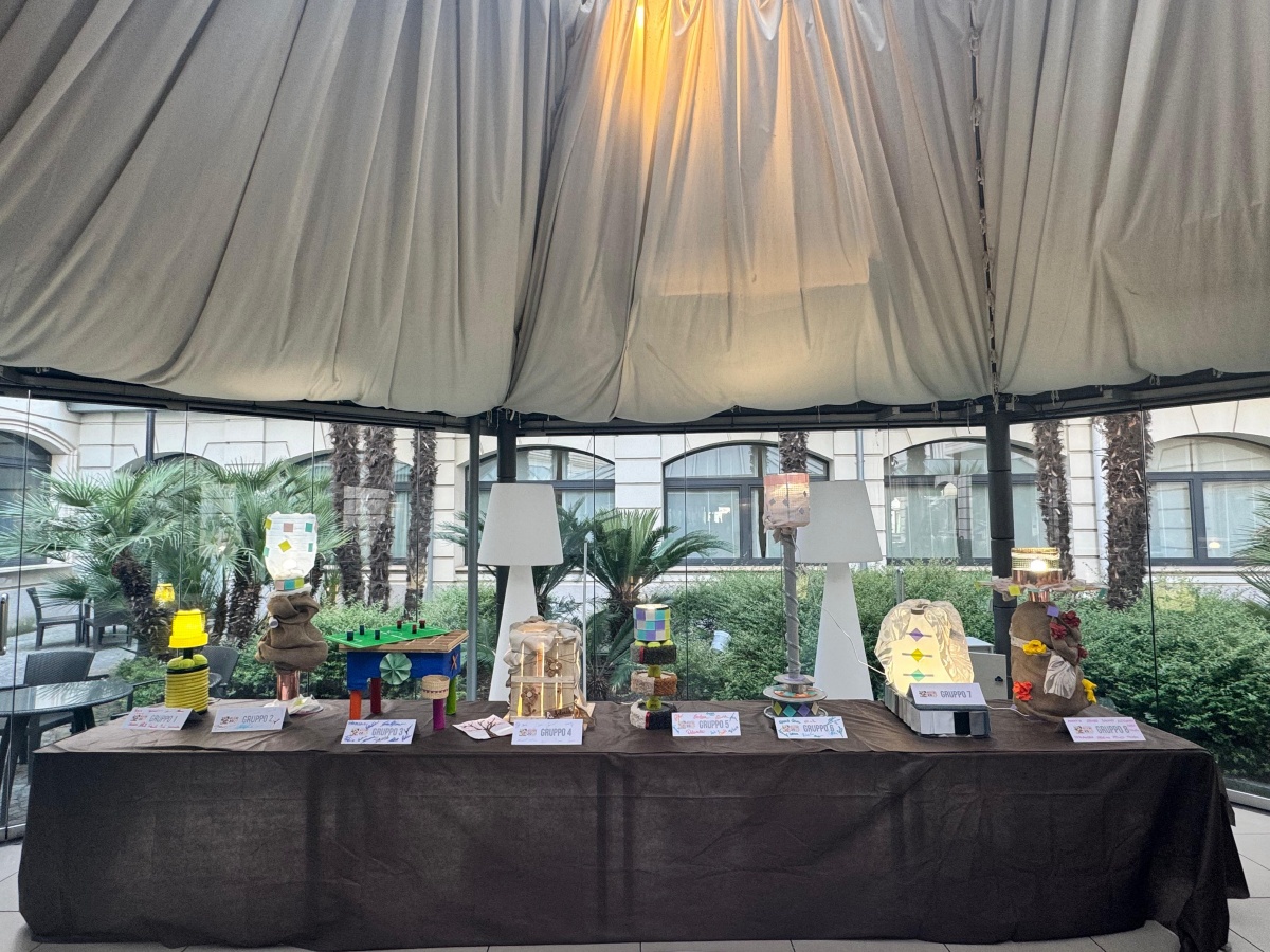 Team building sostenibile: un progetto di upcycling creativo con impatto sociale - 14