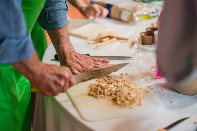 Esperienza di team cooking con ospiti speciali - 11