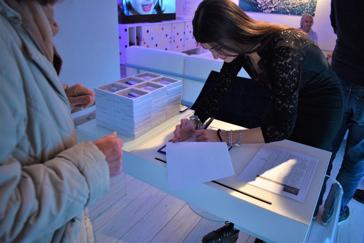 Press day per Midea - 1