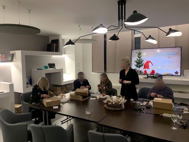 Organizzazione Evento di Natale negli uffici di Saint-Gobain - 6