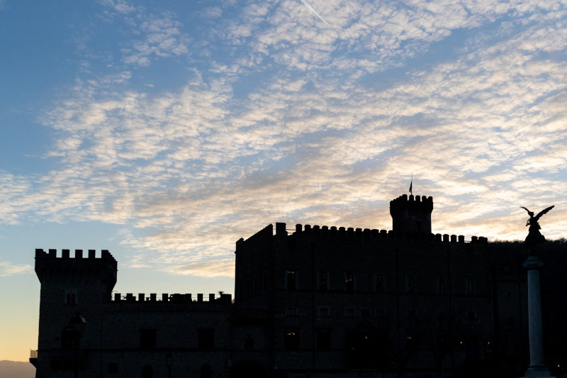 Movie Making Team Building: Trasformare un Castello in Set Pubblicitario - 3