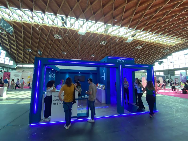 Uno stand creativo per una fiera importante - 3