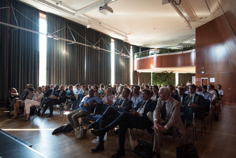 Smart Eventi organizza il meeting aziendale e aperitivo con dinner buffet e dj set per Edra Spa. - 26