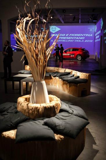 Mazda Cartellino Viola referenza - 3