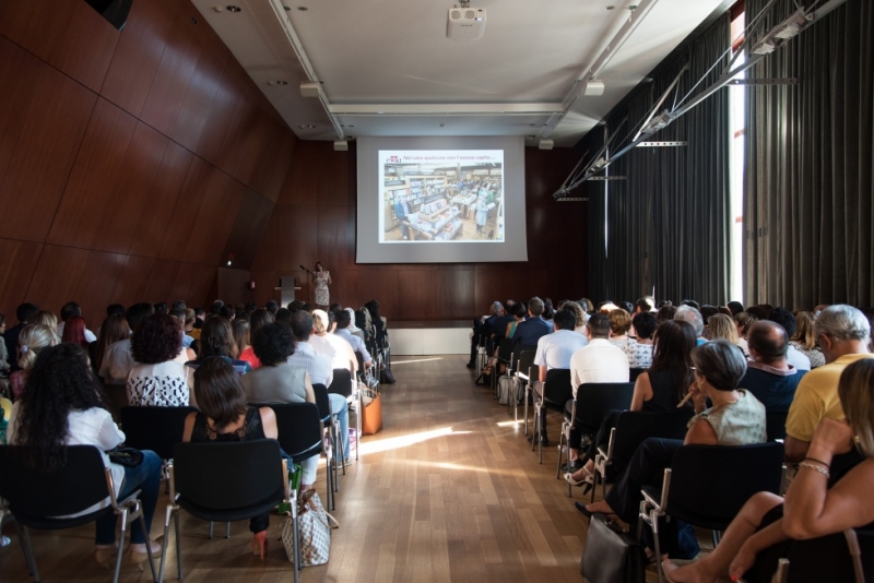 Smart Eventi organizza il meeting aziendale e aperitivo con dinner buffet e dj set per Edra Spa. - 24