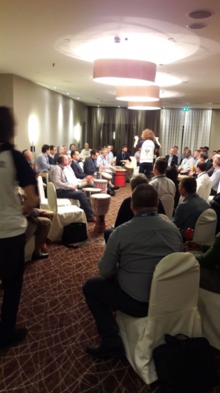 Smart Eventi per Zebra Technologies: Team building drum circle - 8