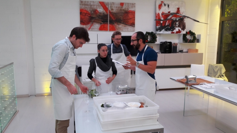 Smart Eventi: Team cooking in stile Masterchef per il gruppo Decathlon del negozio di Segrate - 4