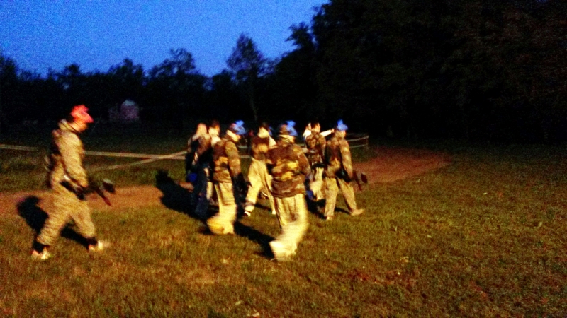 Team Building R1 - 0