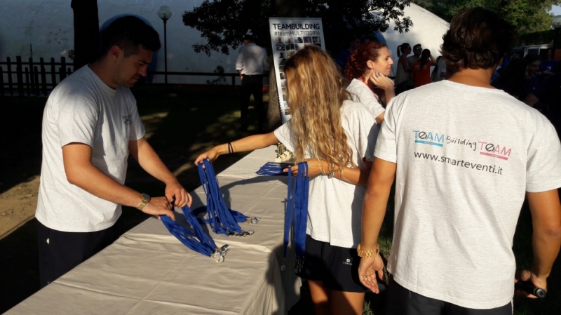 Smart Eventi: Cena aziendale e team building con giochi senza frontiere per Multi Italy - 11