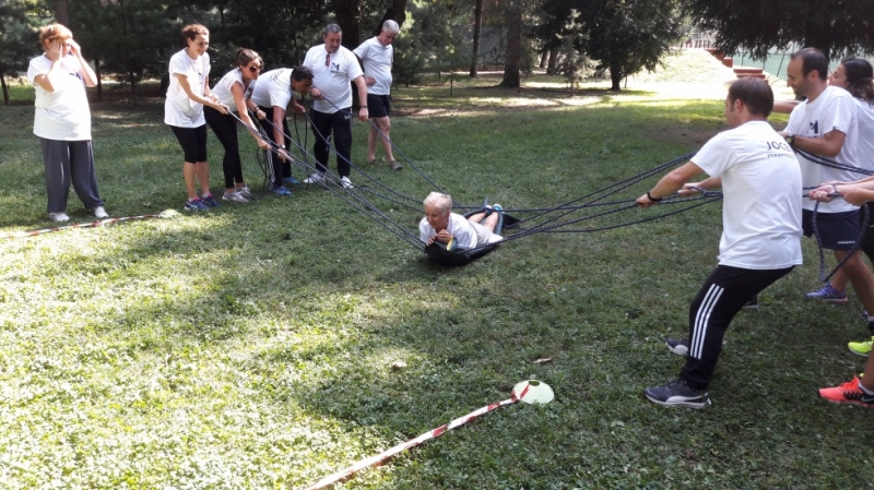 Smart Eventi: Cena aziendale e team building con giochi senza frontiere per Multi Italy - 12