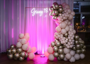 Un ambiente curato nei minimi dettagli per garantire un'esperienza indimenticabile, superando ogni aspettativa