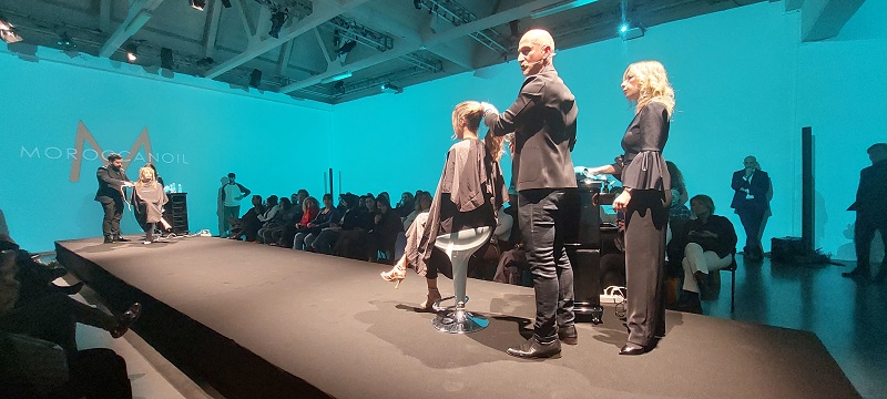 Sfilata Tricobiotos in una location perfetta - 3